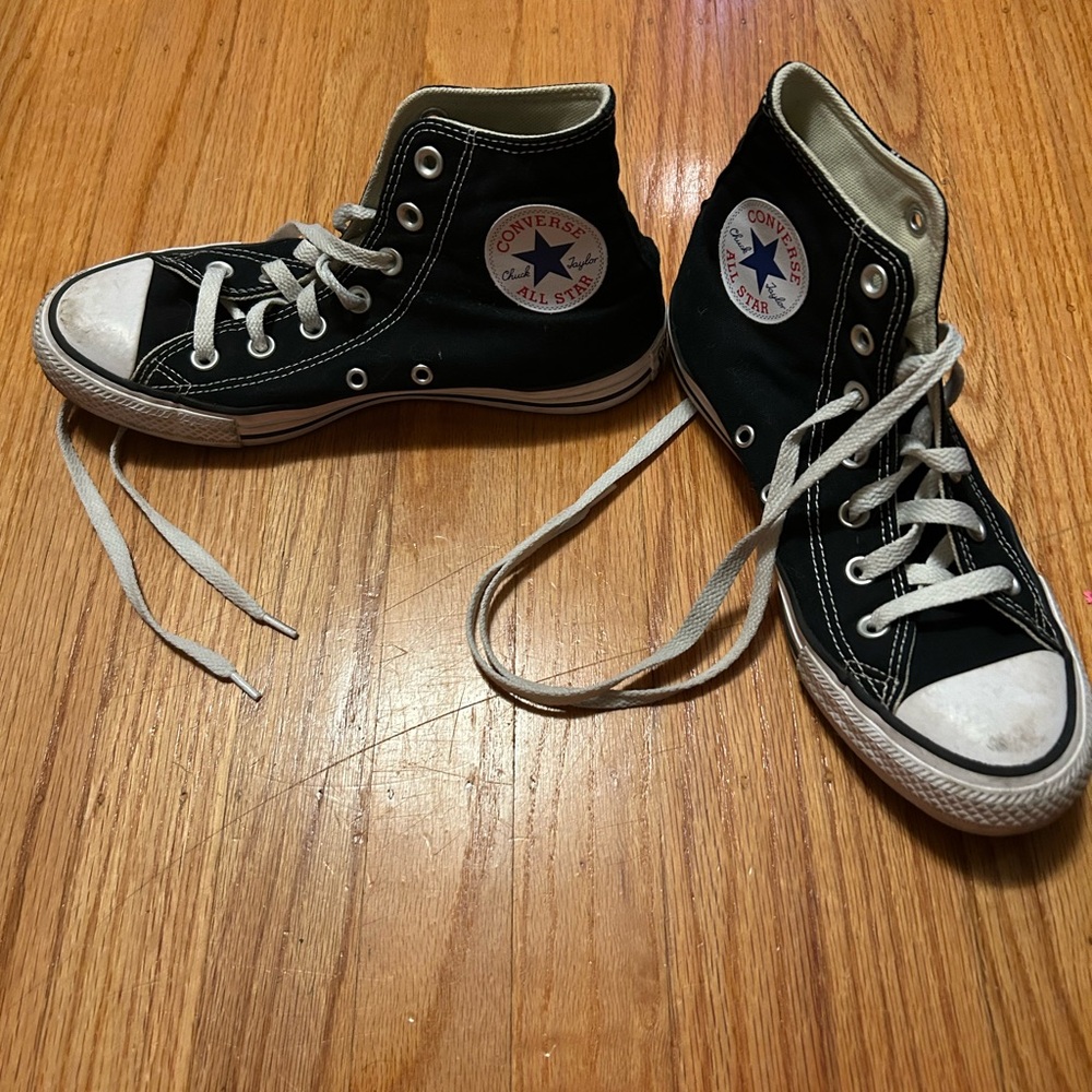 Black Converse high tops